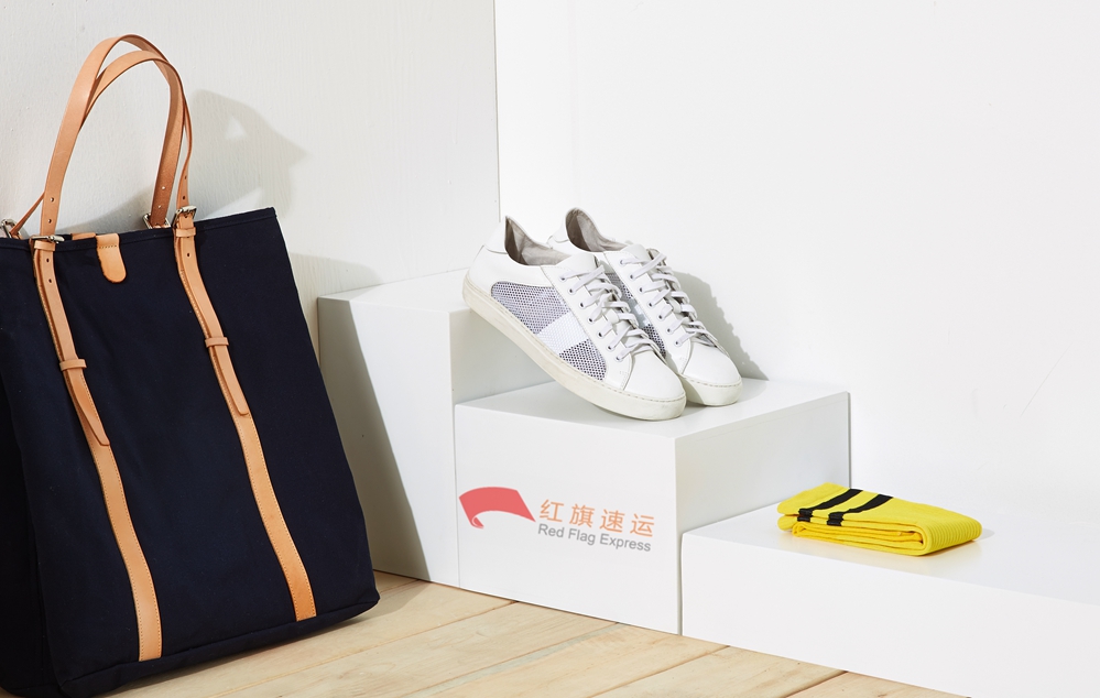 奢侈品轉(zhuǎn)運中國