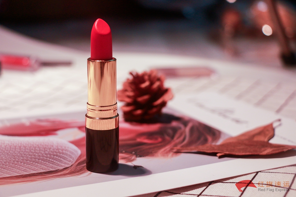 16555413846880.jpg 攝圖網(wǎng)_500617812_口紅(企業(yè)商用)_副本.jpg